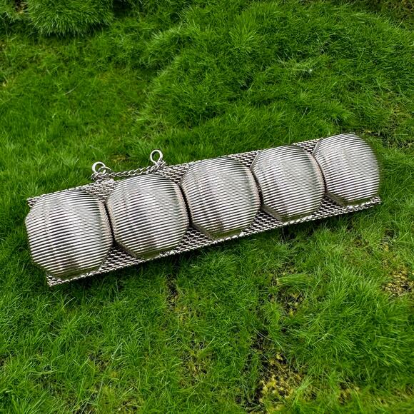 1950s Hobe Bracelet | 3d Mesh Silver Tone Panel Link Etched Texture Signed MCM - Picture 4 of 13